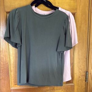 Green and Pink Short Sleeve Tops